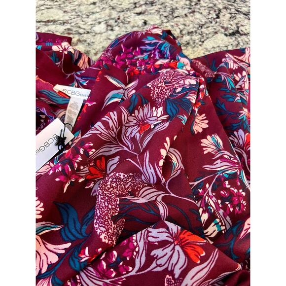 BCBGeneration shawl duster NWT Plum multi BCBG - Picture 9 of 9